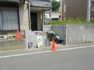 ブロック工事施工中